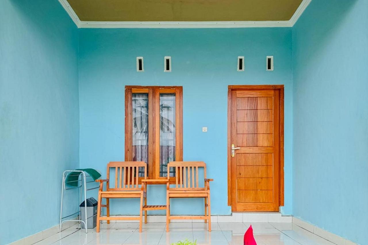 Embun Rinjani Homestay Сенару Экстерьер фото
