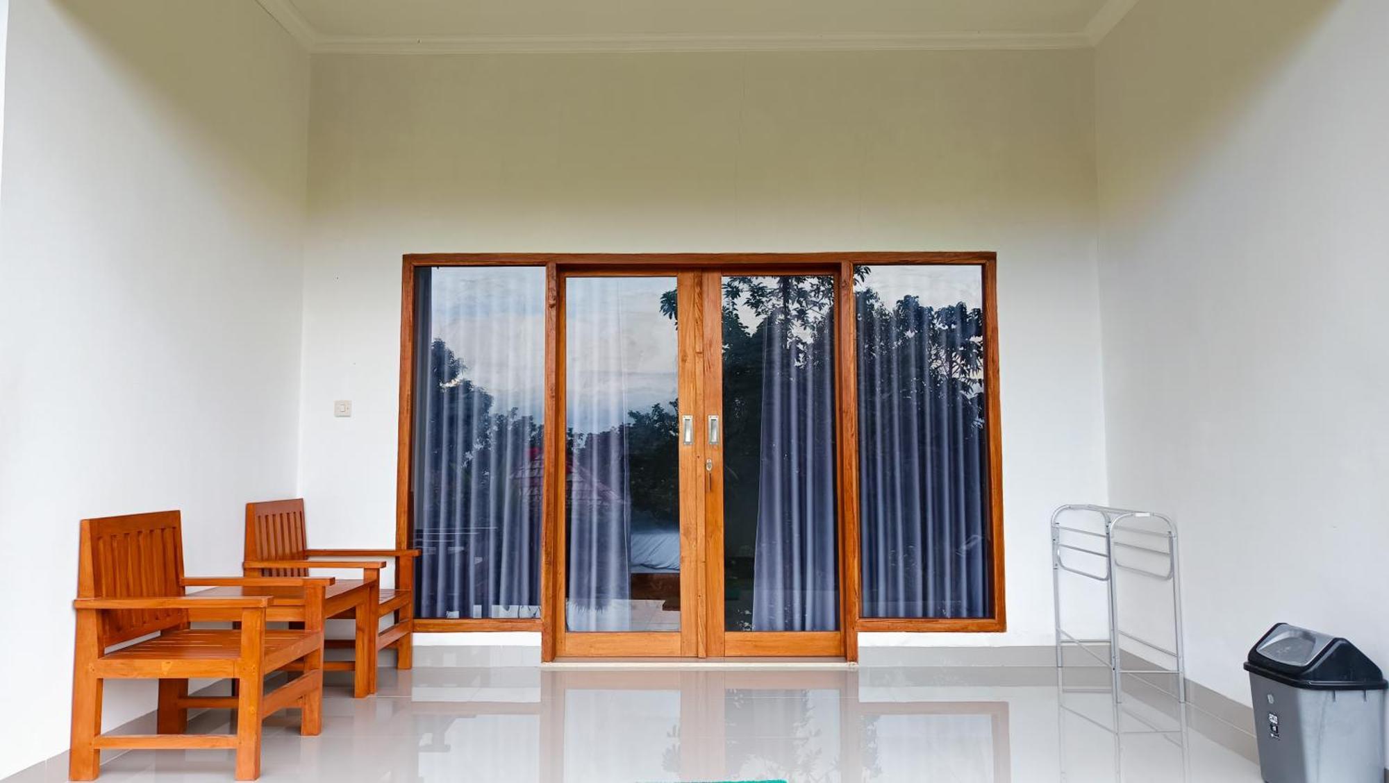 Embun Rinjani Homestay Сенару Экстерьер фото